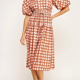 The Chainlink Printed Puff Sleeve Midi Dress in Pink