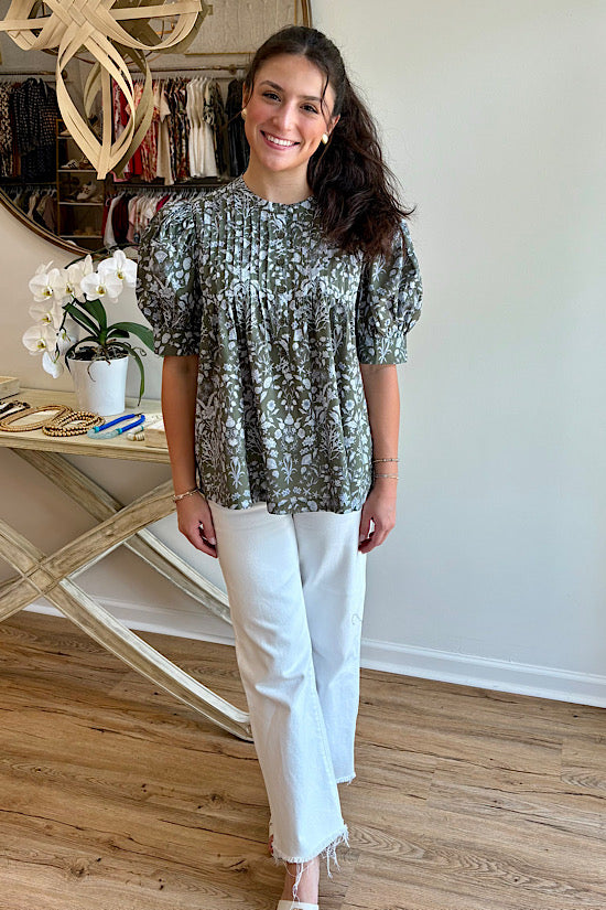 (取寄) カット フロム ザ クロス レディース ケルシー ハイライズ アンクル フレア ウィズ ロー ヘム イン エクリュ KUT from the Kloth women KUT from the Kloth Kelsey High-Rise Ankle Flare With Raw Hem In Ecru Ecru ACE7929B-89E1-4CEA-80BB-