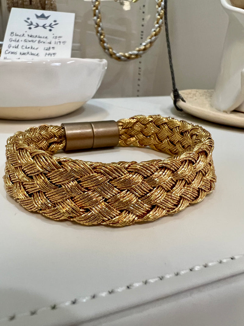 Flat Mini Gold Weave Bracelet in Gold