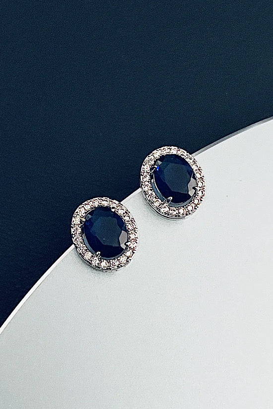 Clea Oval Earrings in Sapphire
